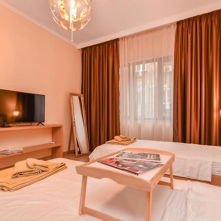 Sofia Dream Apartment - The Library - 3-Bdr, 2-Bthr By Flat Mаnager מראה חיצוני תמונה