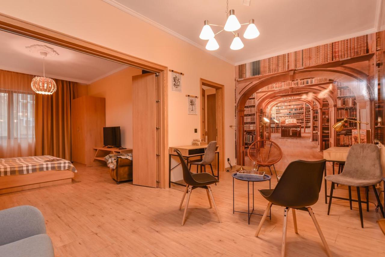 Sofia Dream Apartment - The Library - 3-Bdr, 2-Bthr By Flat Mаnager מראה חיצוני תמונה