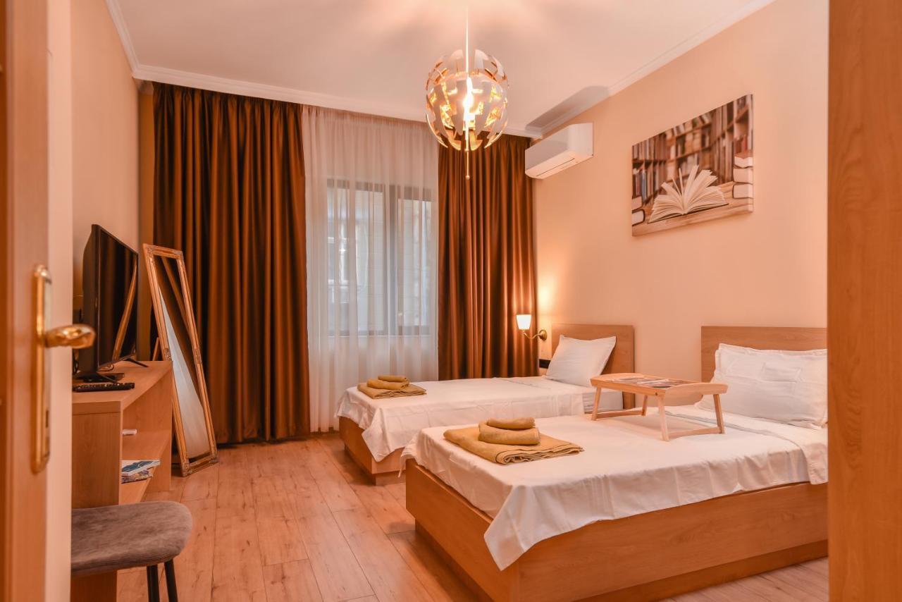 Sofia Dream Apartment - The Library - 3-Bdr, 2-Bthr By Flat Mаnager מראה חיצוני תמונה
